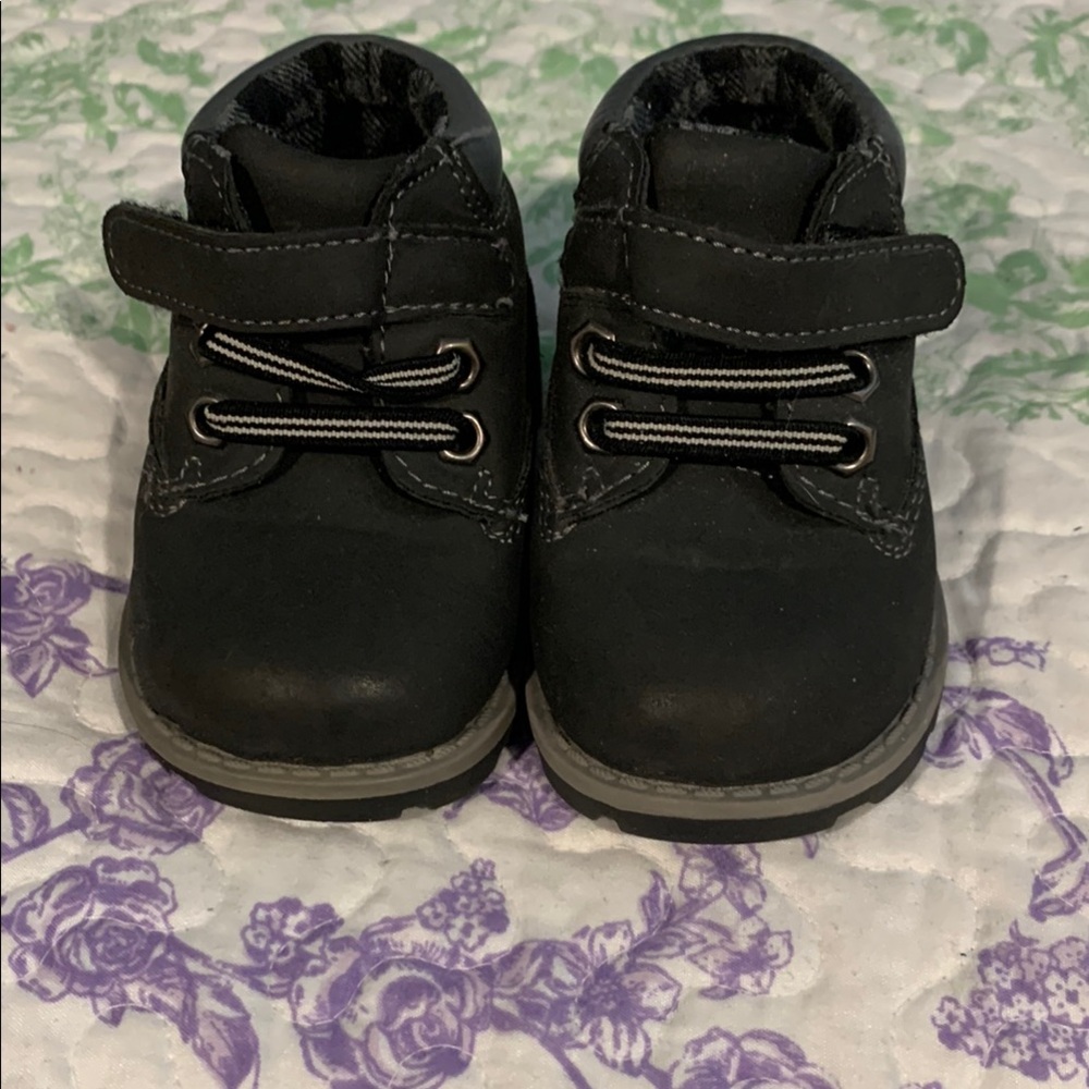 Black Kids Shoes/ Brand New only wore a could times for photos!